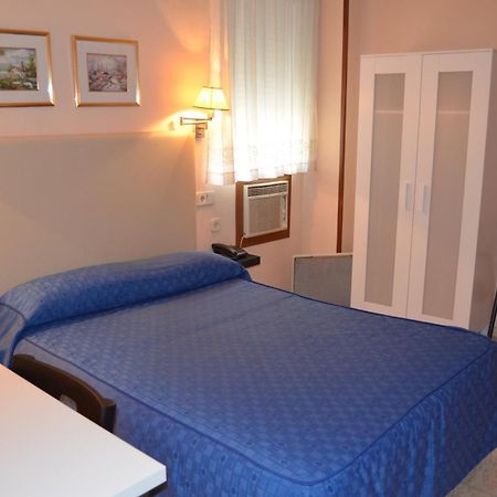 Hotel Legazpi Мурсия Экстерьер фото
