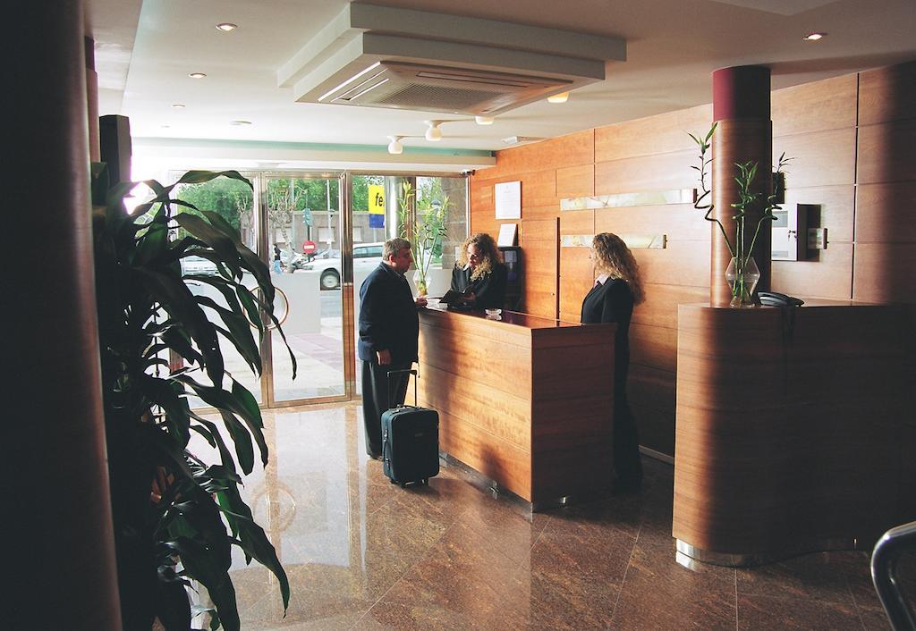 Hotel Legazpi Мурсия Экстерьер фото